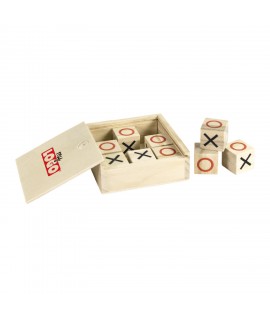 Wooden Tic-Tac-Toe game to personalize